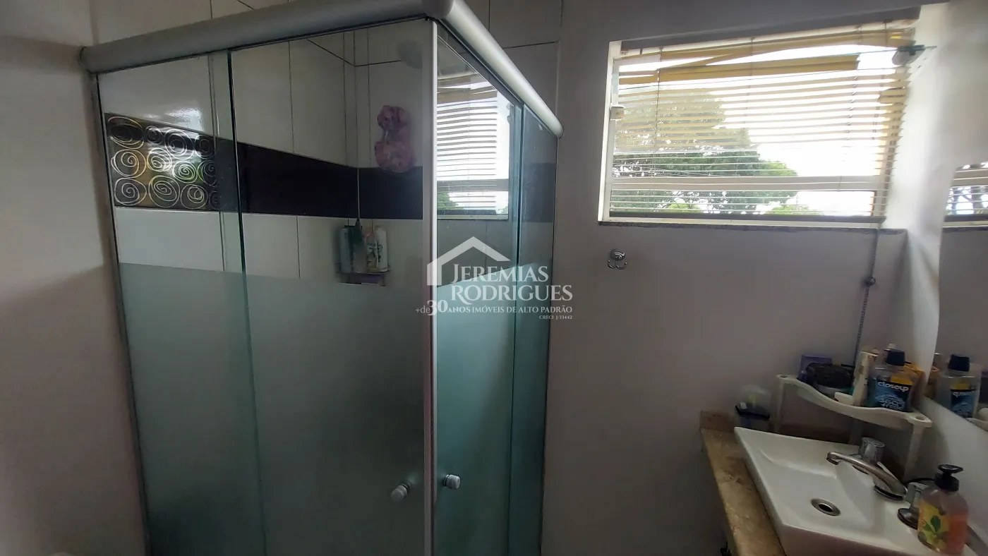 Casa à venda por R$ 800.000,00 - Pindamonhangaba/SP