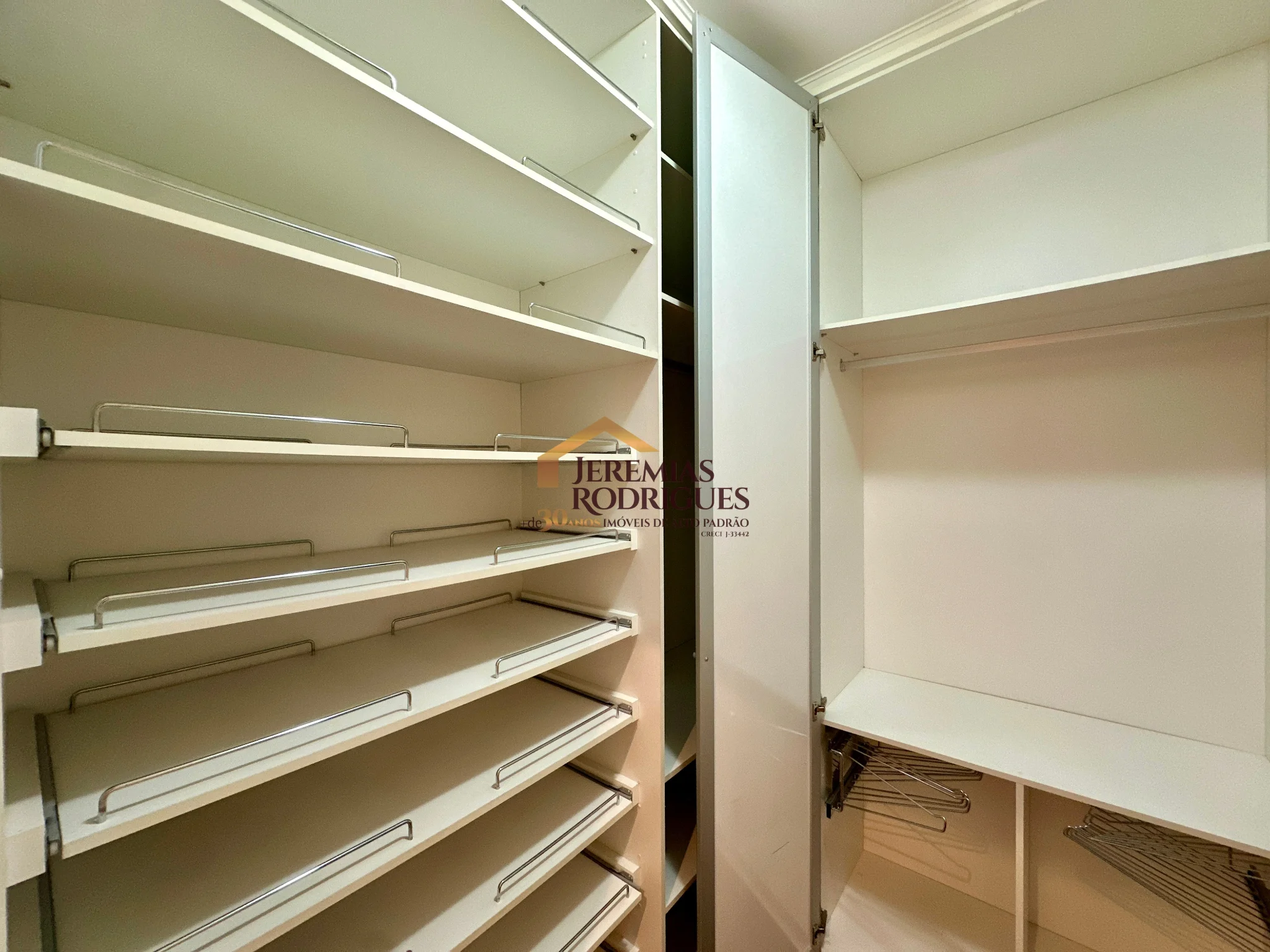 Casa mobiliada para locação no Condomínio Taubaté Village em Taubaté/SP. — foto 36