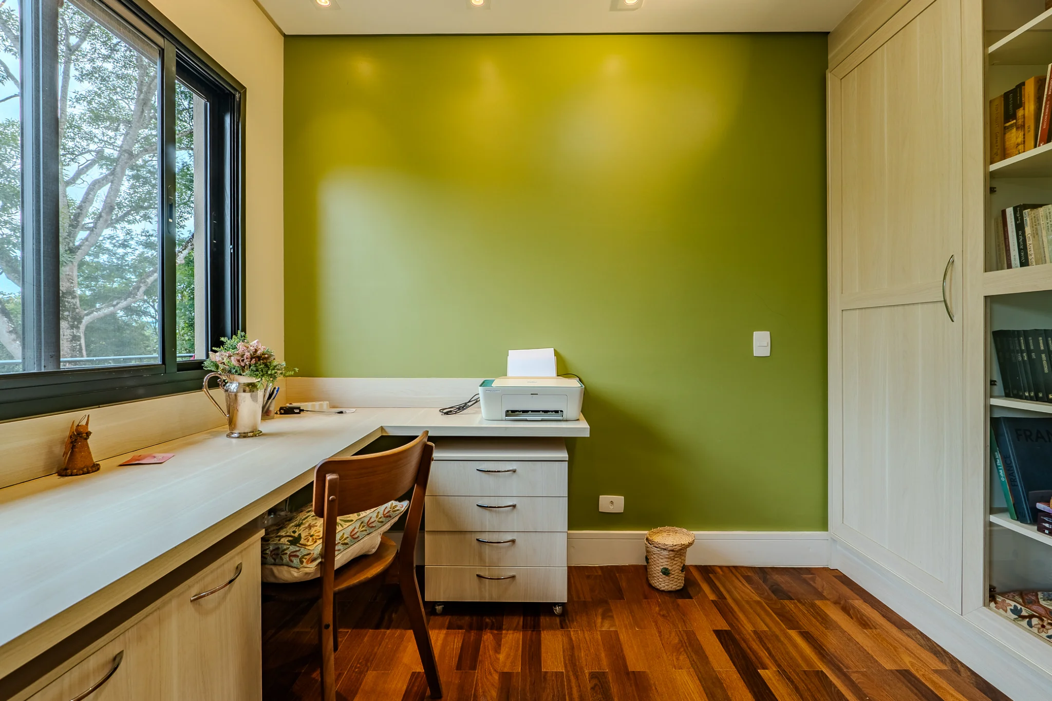 Casa à venda com 4 suítes no Residencial Santo Antônio em Santo Antônio do Pinhal/SP.