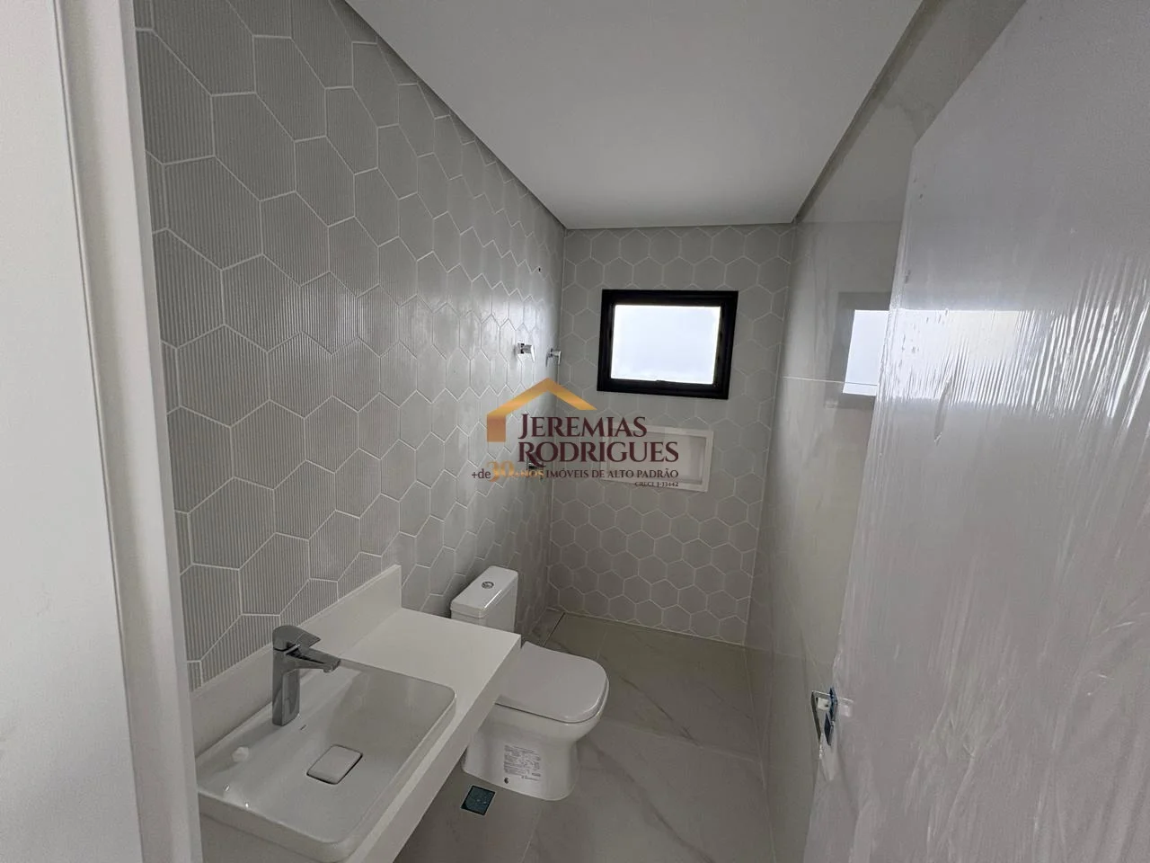 Casa á venda no Residencial Green Park em Taubaté/SP. — foto 3