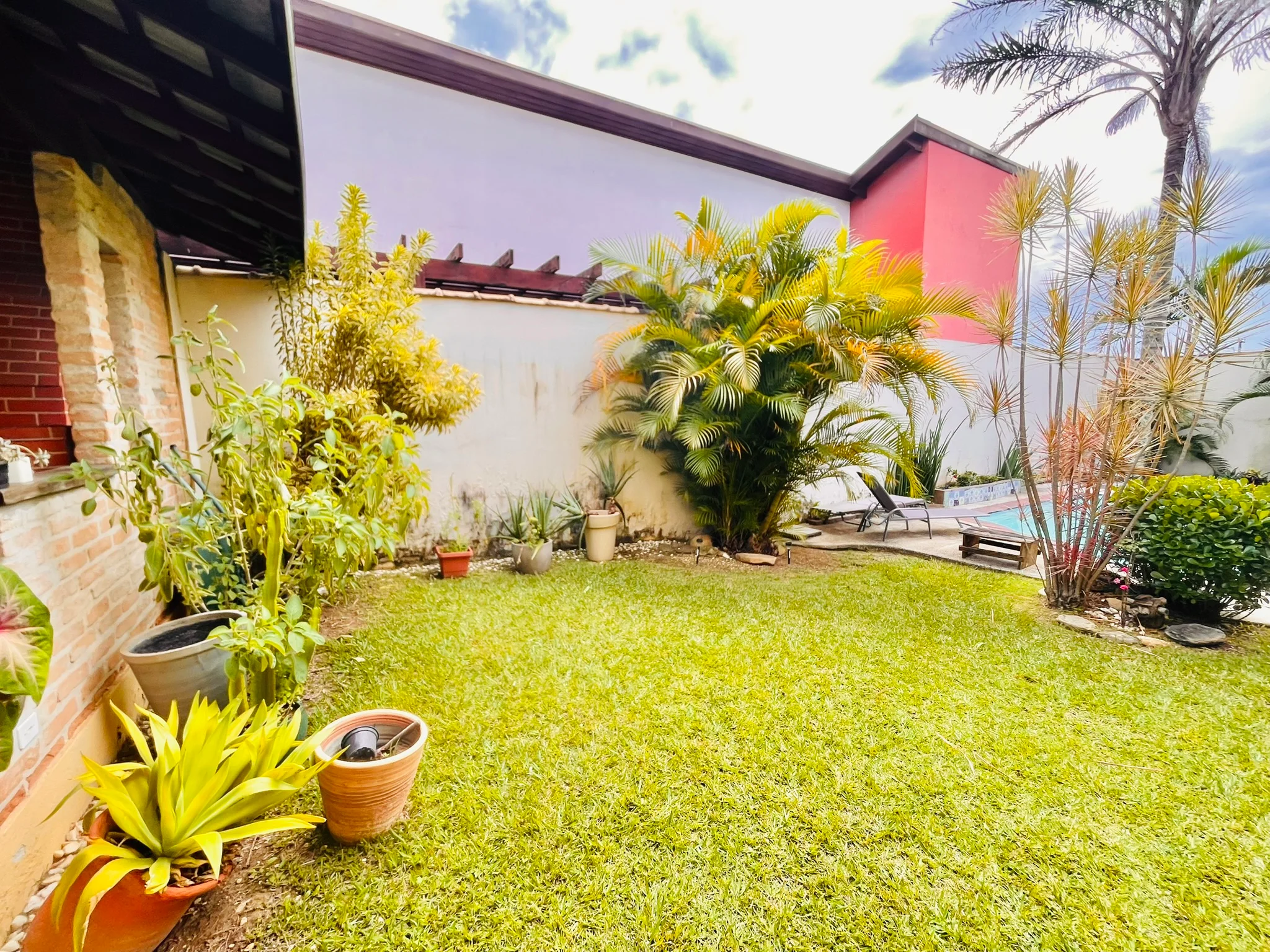 Casa com 3 dormitórios à venda no Condomínio Real Ville em Pindamonhangaba/SP