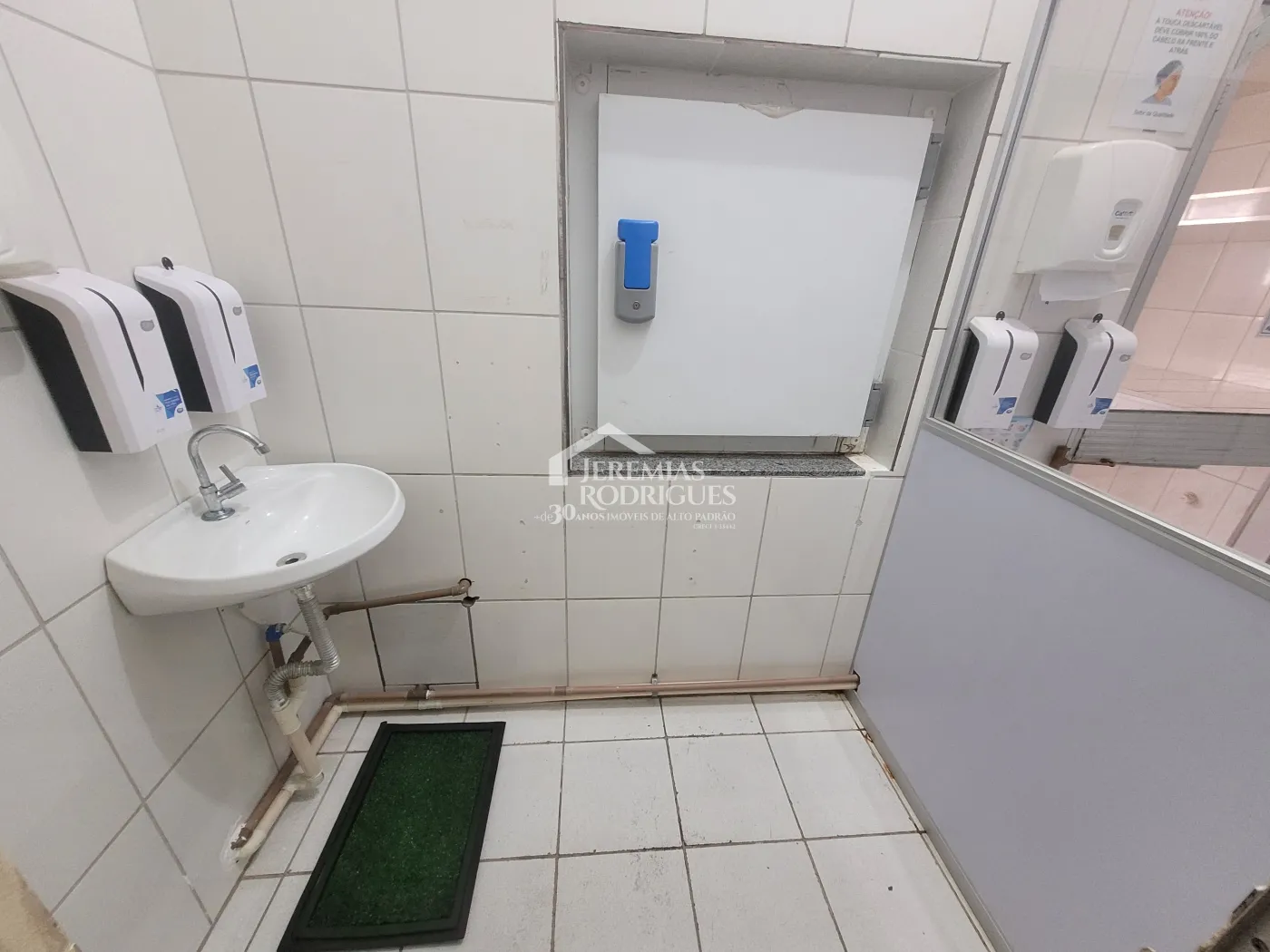 Cozinha industrial com 360 m² - Residencial Ouro Verde - Pindamonhangaba/SP.