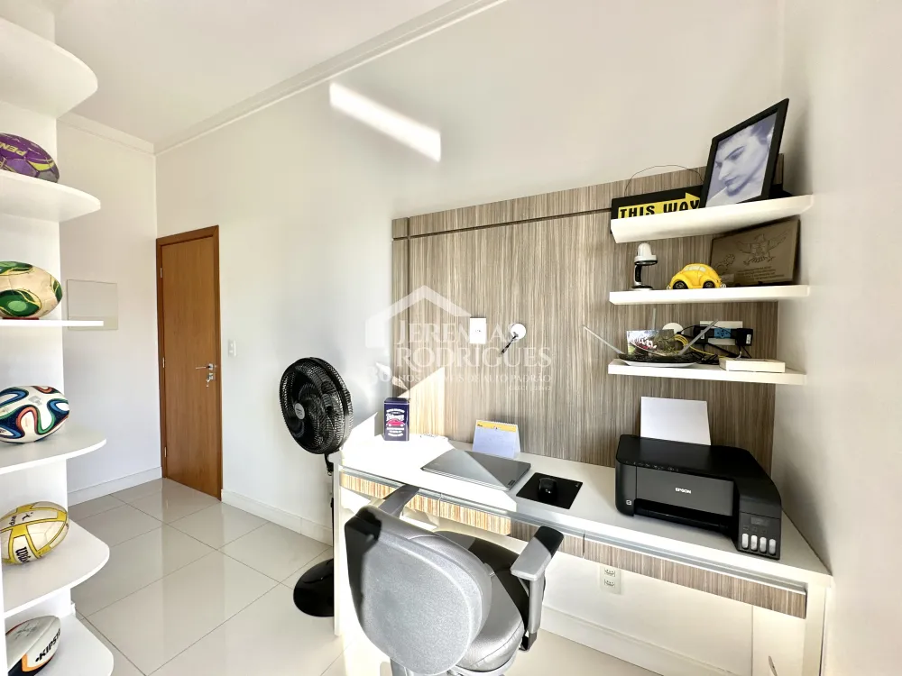 Casa mobiliada para locação no Condomínio Campos do Conde I em Tremembé/SP. 