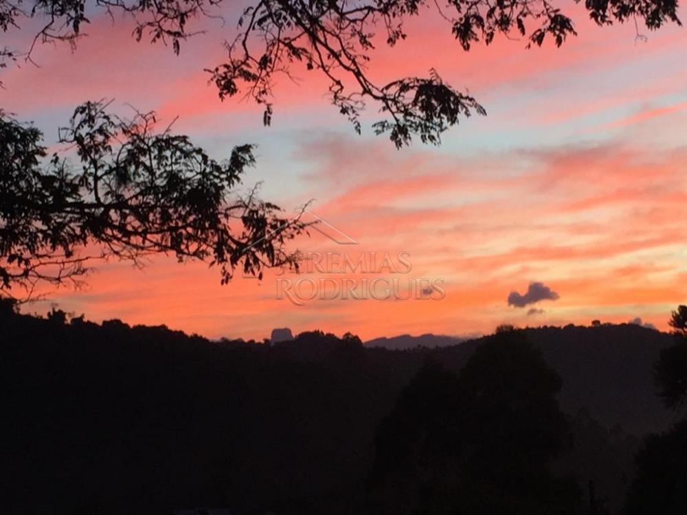 Casa para venda e locação com 3 dormitórios em Santo Antônio do Pinhal/SP