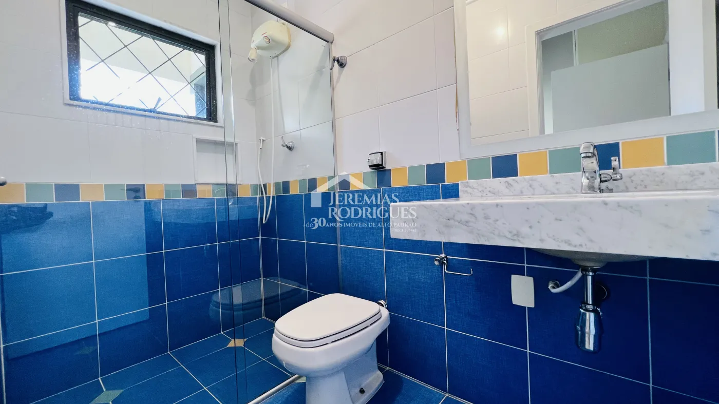 Casa com 8 dormitórios, 900 m² - Condomínio Portal da Serra - Taubaté/SP
