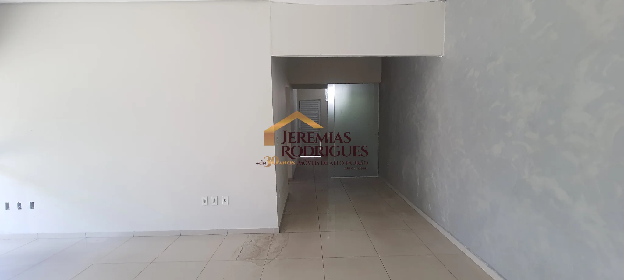 Ponto Comercial para locação e venda na Avenida Itália bairro Independência em Taubaté/SP. - foto 7