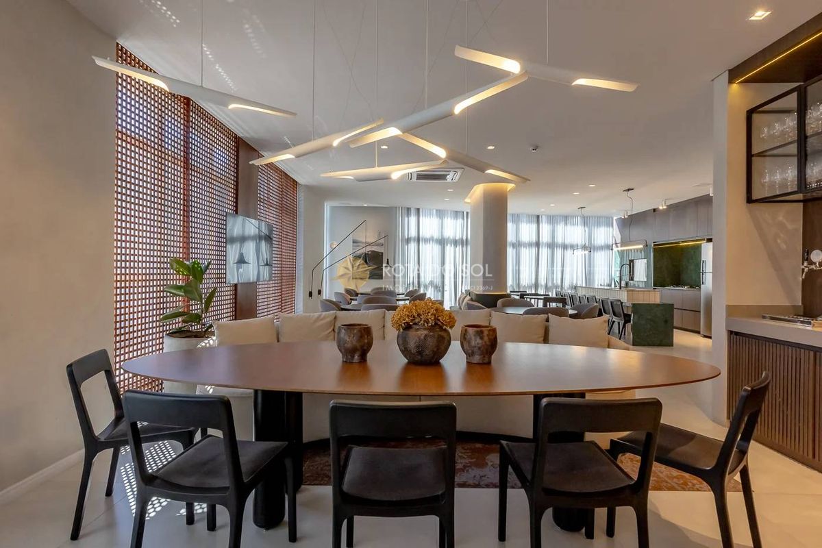 Pleniluni Apartamento 3 Suítes Frente à Avenida Meia Praia Itapema SC