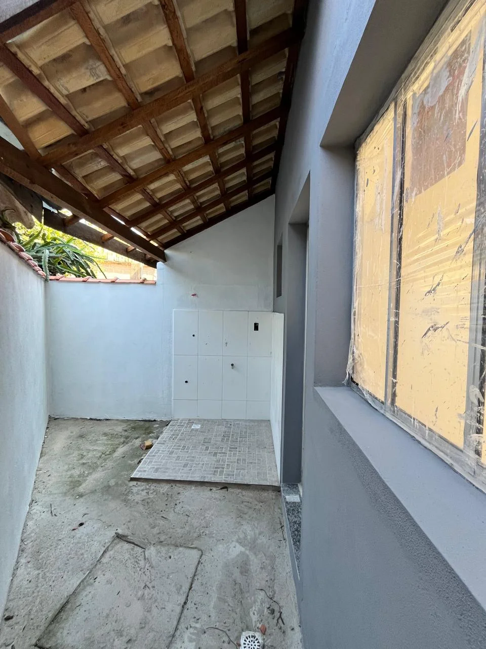 Sobrado novo à venda no Cidade Jardim, Pindamonhangaba – 2 quartos, 65m²