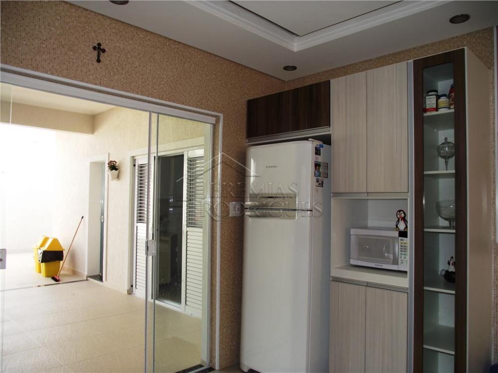 Casa à venda por R$ 950.000,00 - Tremembé/SP