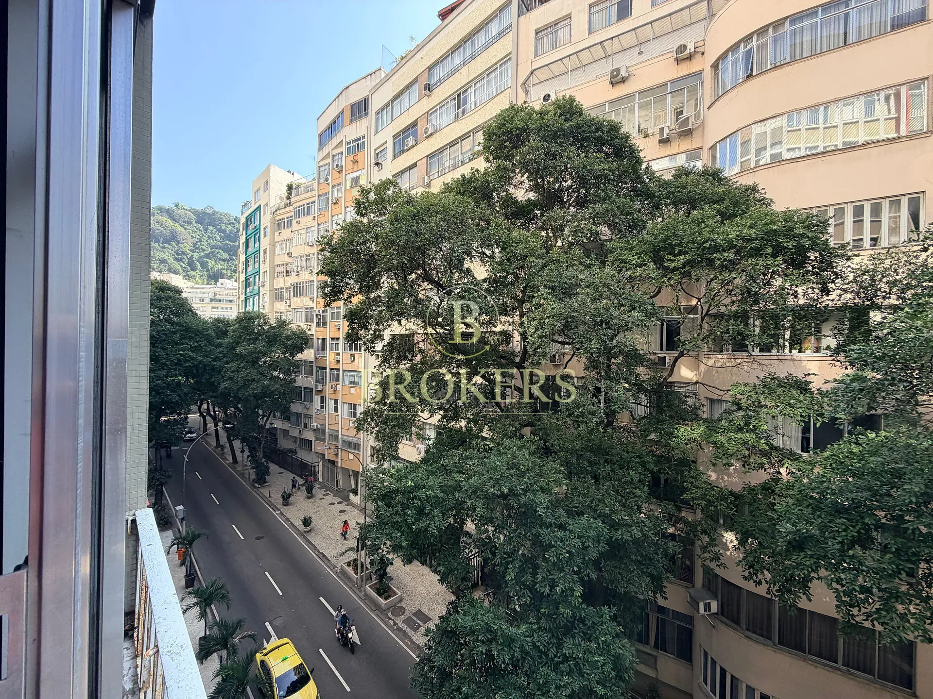Apartamento à venda de 3 quartos com charme e praticidade a passos do metrô e da praia em Copacaban — foto 5