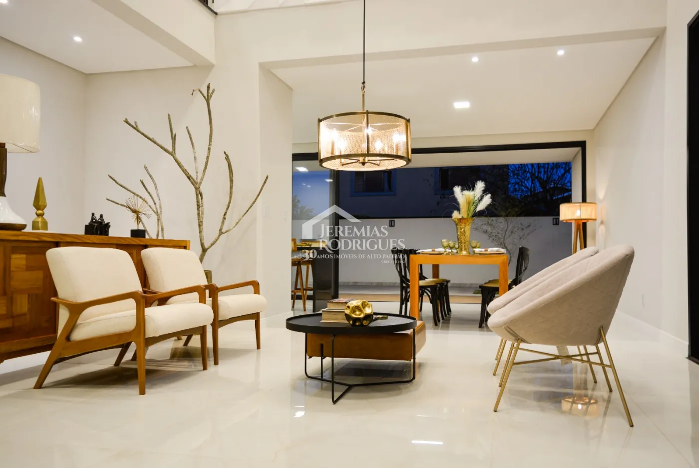 Casa com 4 dormitórios, 245 m² - Condomínio Colinas do Belém - Taubaté/SP