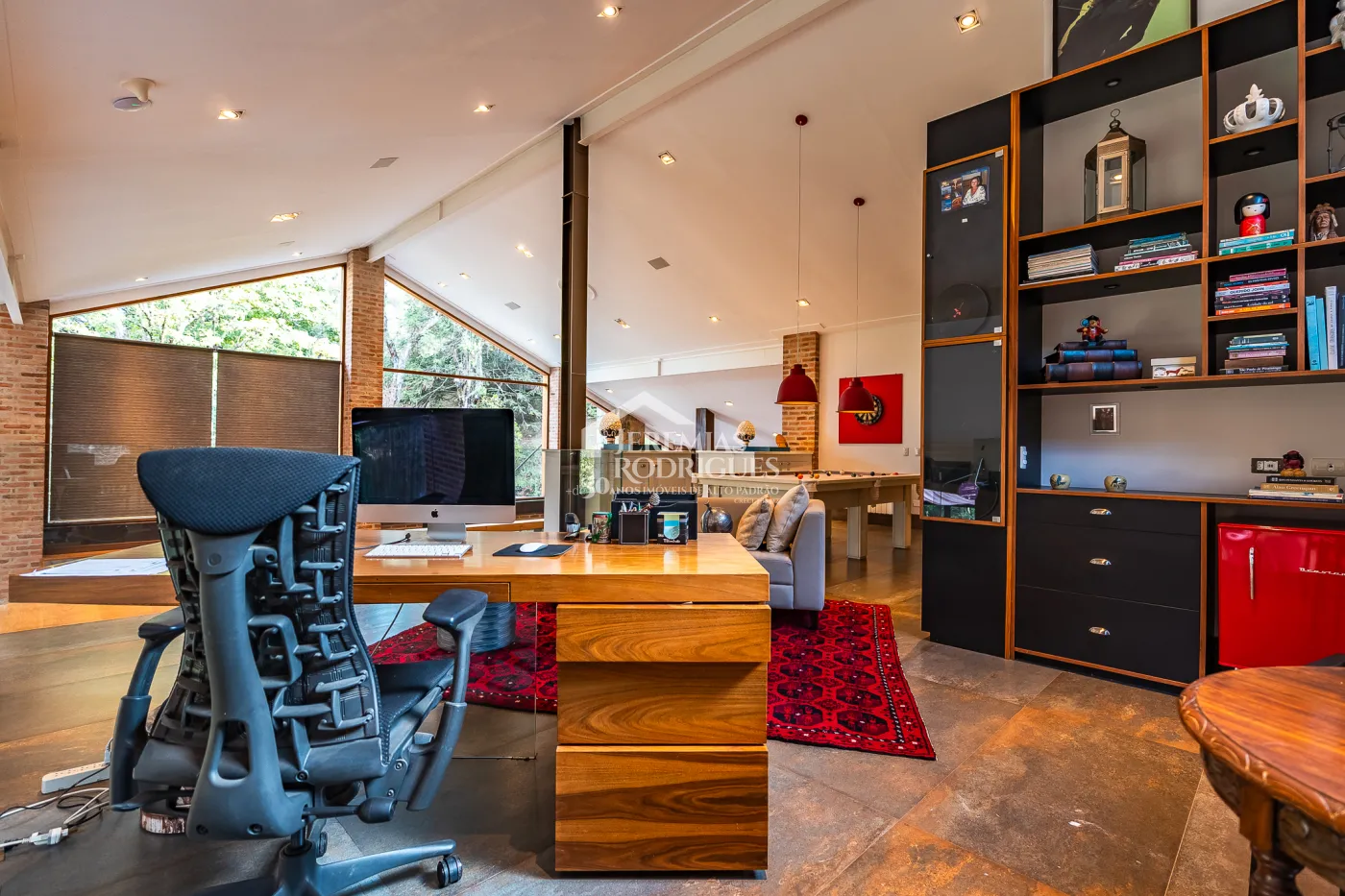 Casa com 7 suítes, 770 m² - Pedra do Fogo - Campos do Jordão/SP.