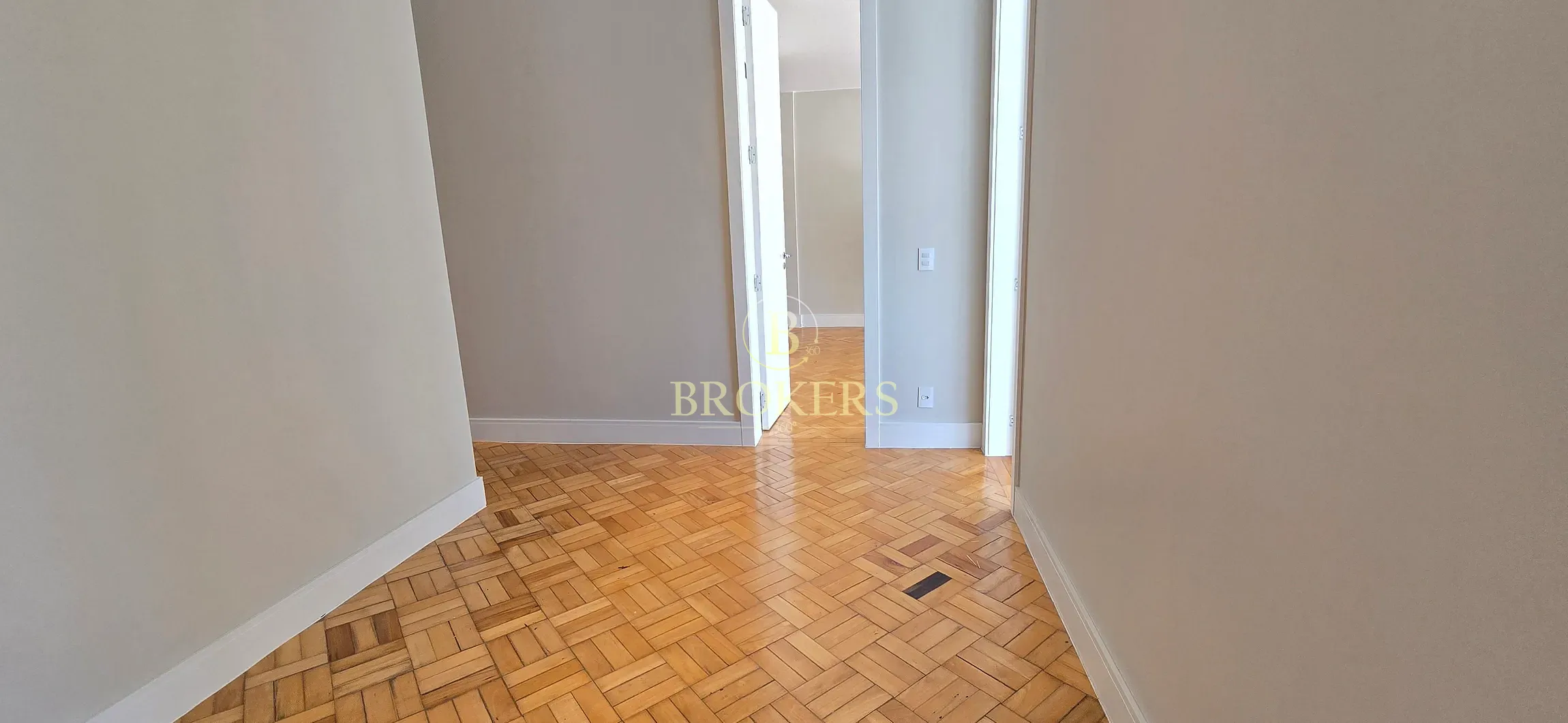 Cobertura linear, modernizada à venda no Leblon, São 460m², 4 suítes, vista indevassável para o Jar — foto 38