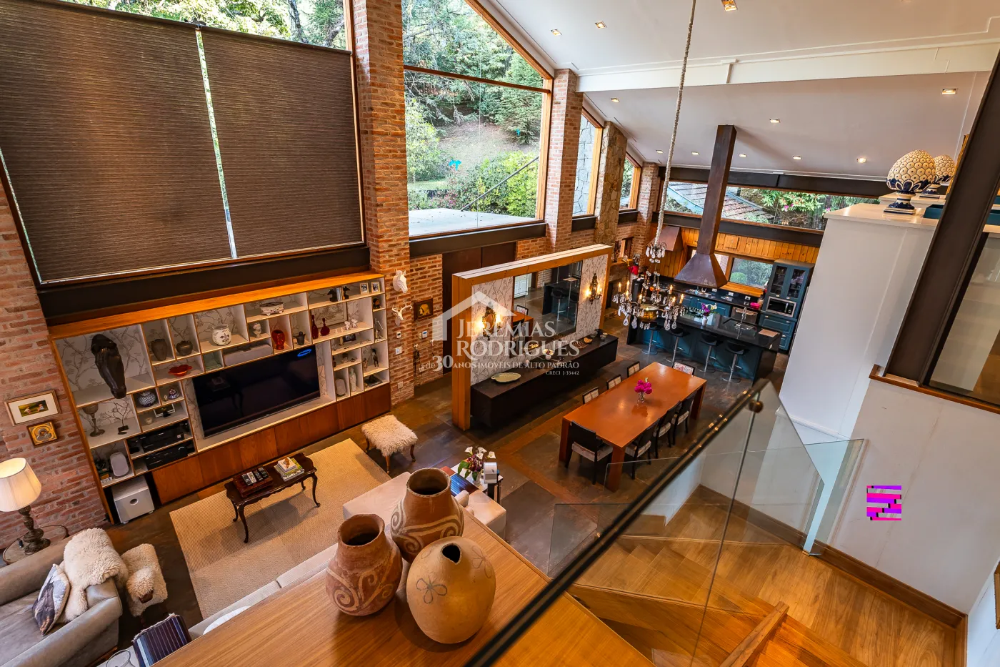 Casa com 7 suítes, 770 m² - Pedra do Fogo - Campos do Jordão/SP.