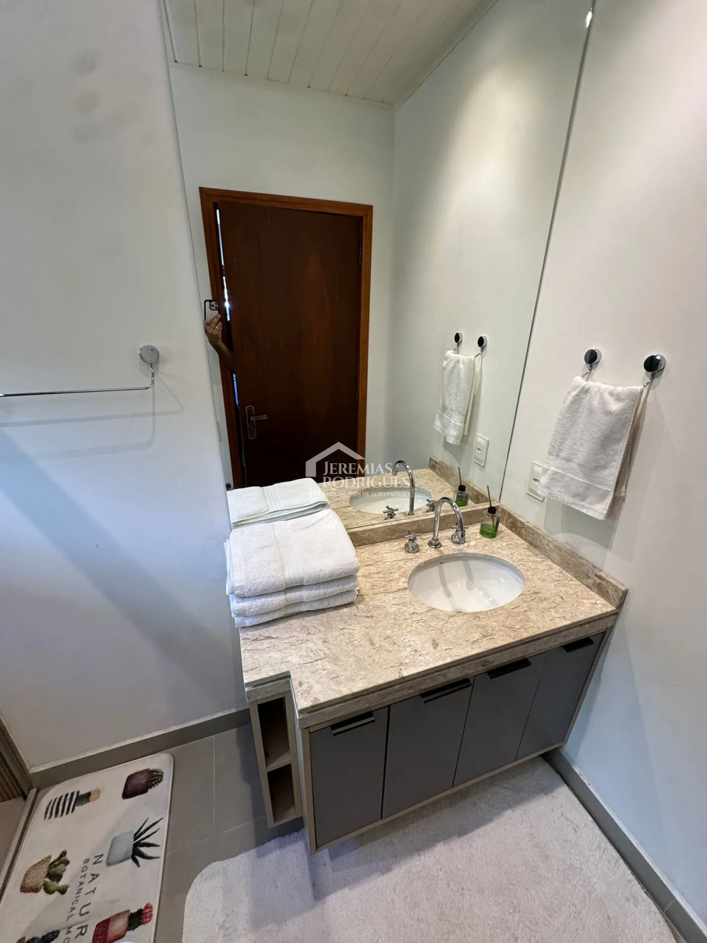 Casa para venda com 6 suítes no Capivari em Campos do Jordão/SP