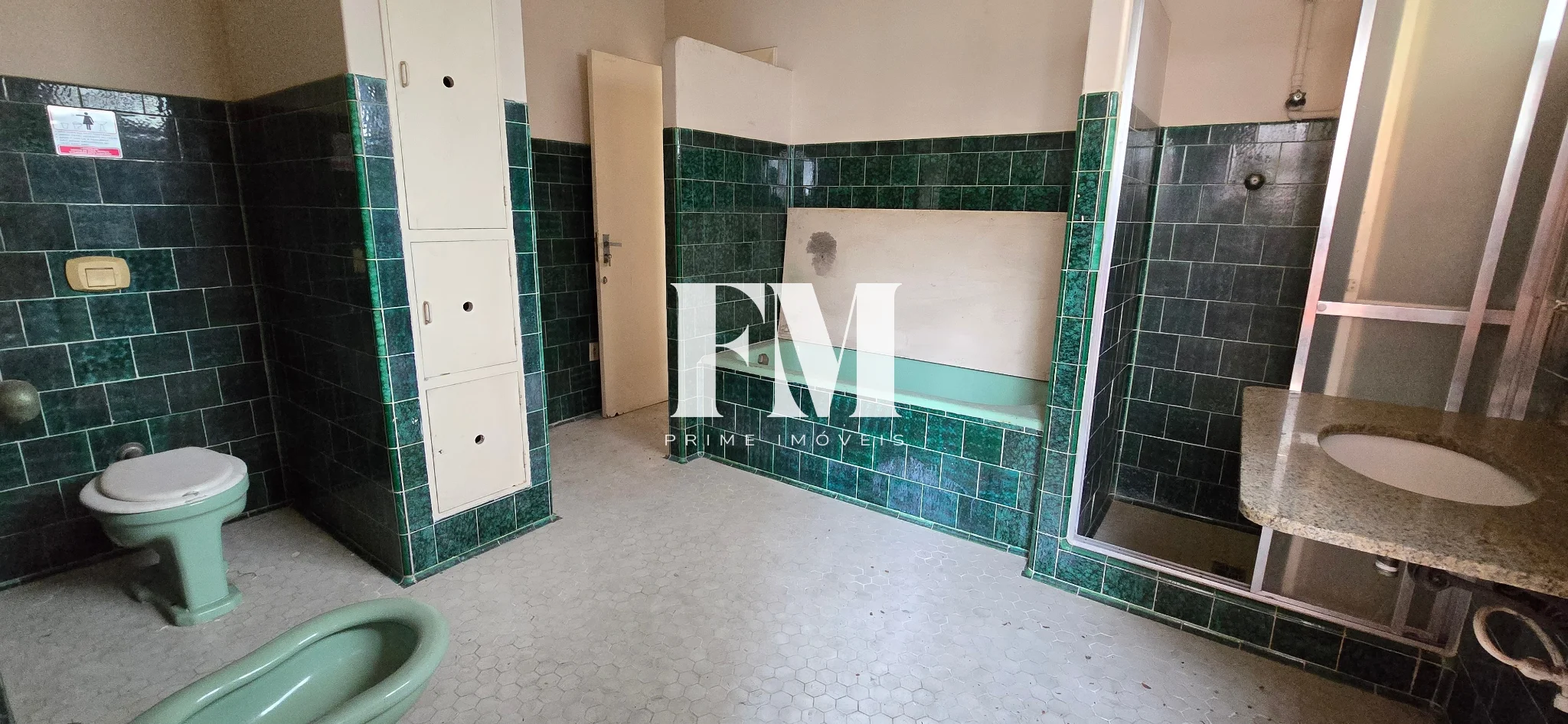 Residência Exclusiva em Centro de Terreno em Laranjeiras - foto 58