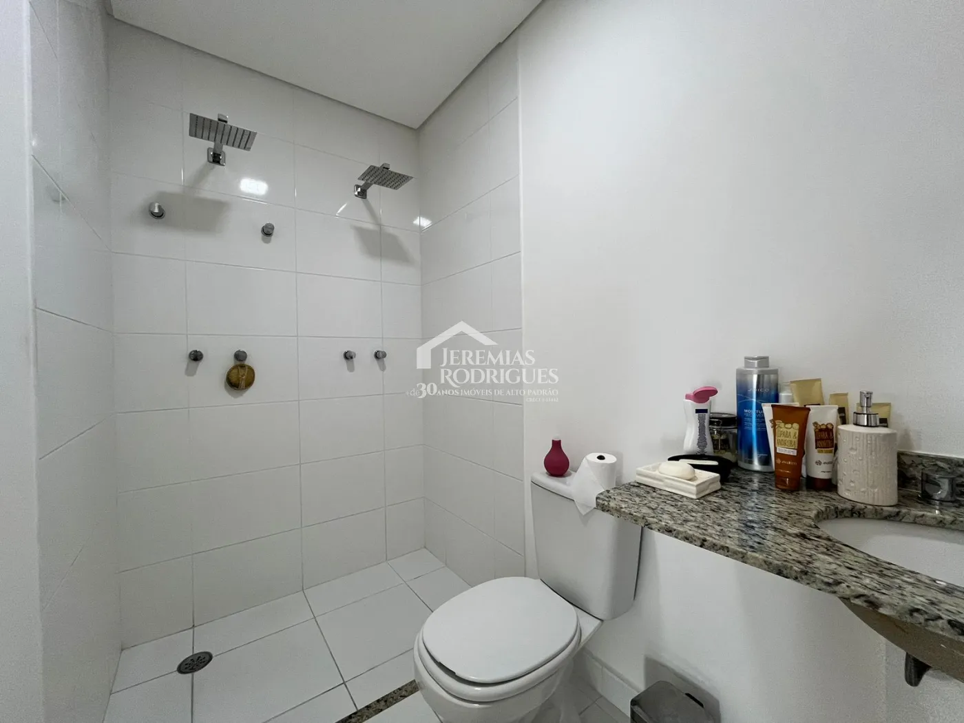 Apartamento com 3 suítes, 132 m² - Edifício Maximus Residence - Pindamonhangaba/SP