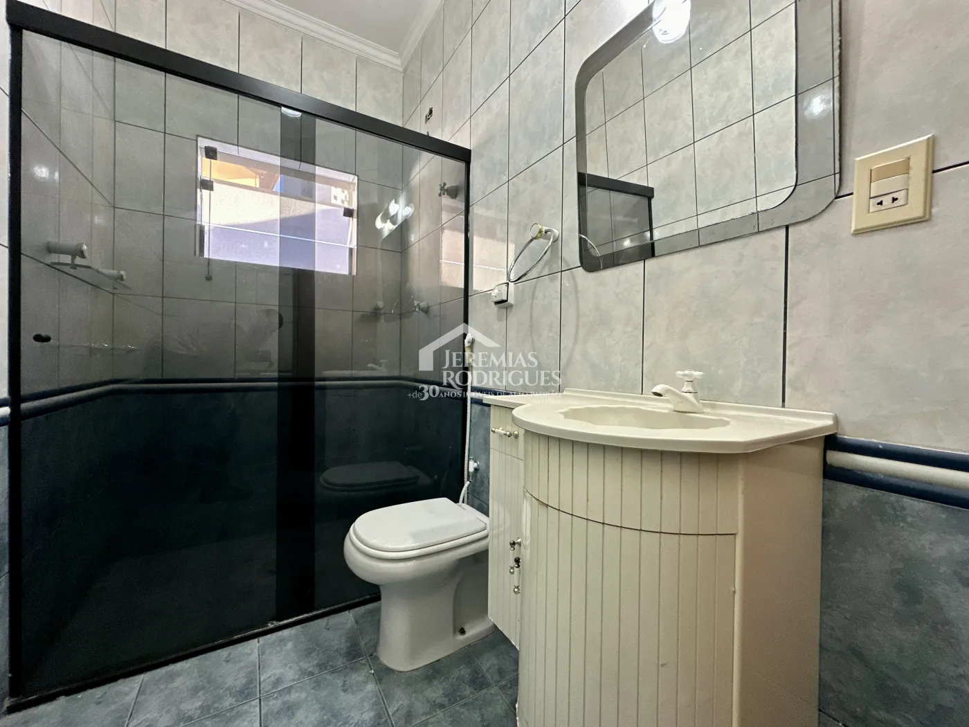 Casa para locação no Condomínio São Charbel em Taubaté/SP. — foto 24