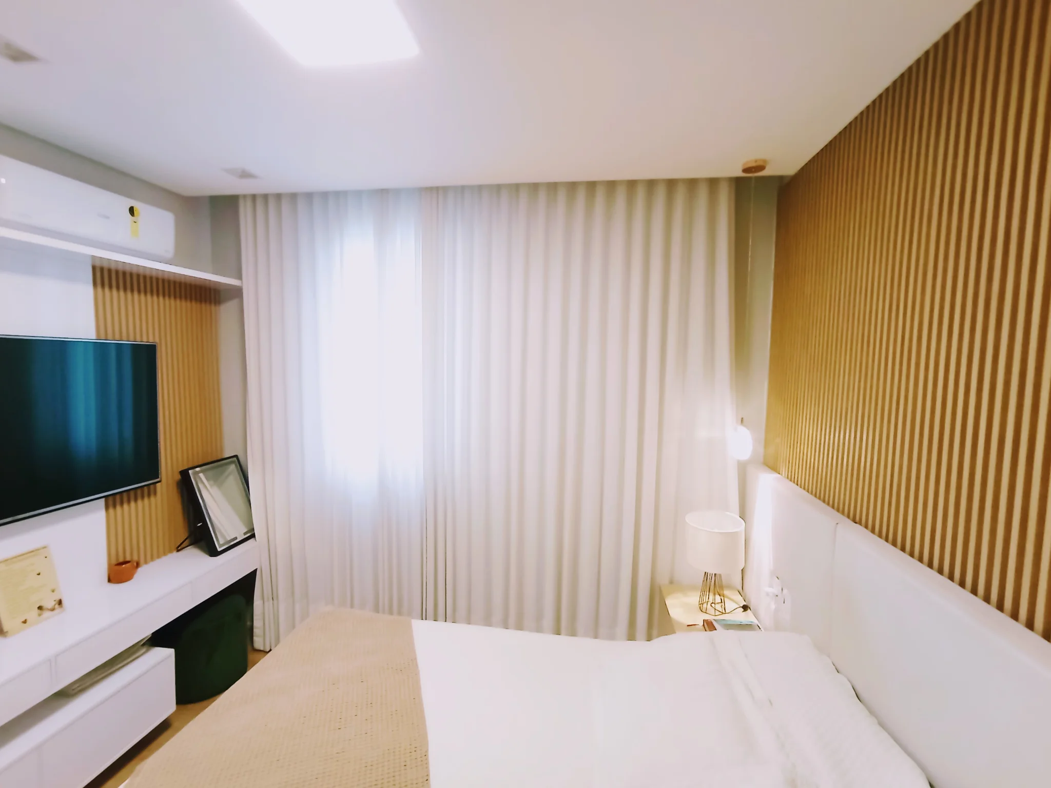 Apartamento à venda com 3 suítes, 155 m² no Condomínio Renaissance em Taubaté/SP.