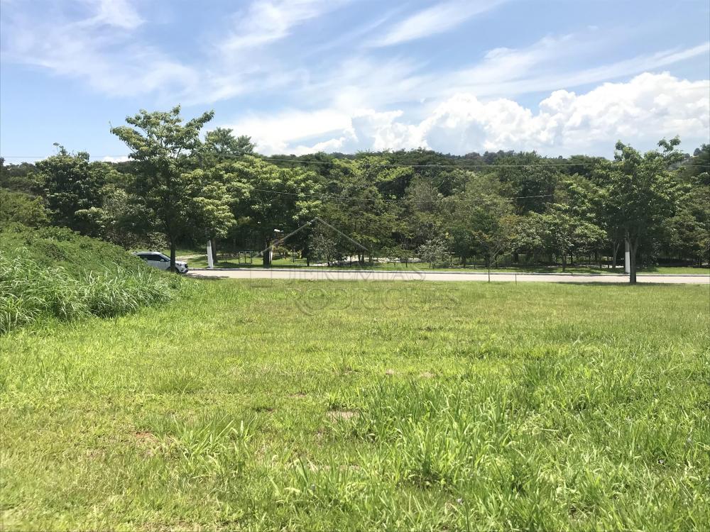 Terreno no Condomínio Reserva Altos do Cataguá em Taubaté