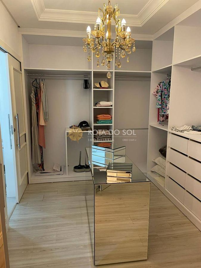 Atlantic Paradise Apartamento 4 Suítes com Lazer de Resort em Meia Praia Itapema