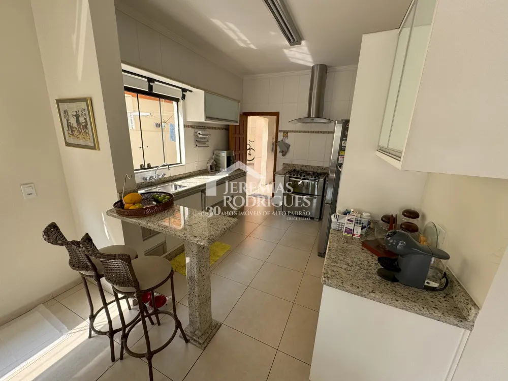 Casa com 4 suítes, 396 m² - Condomínio Real Ville - Pindamonhangaba/SP.