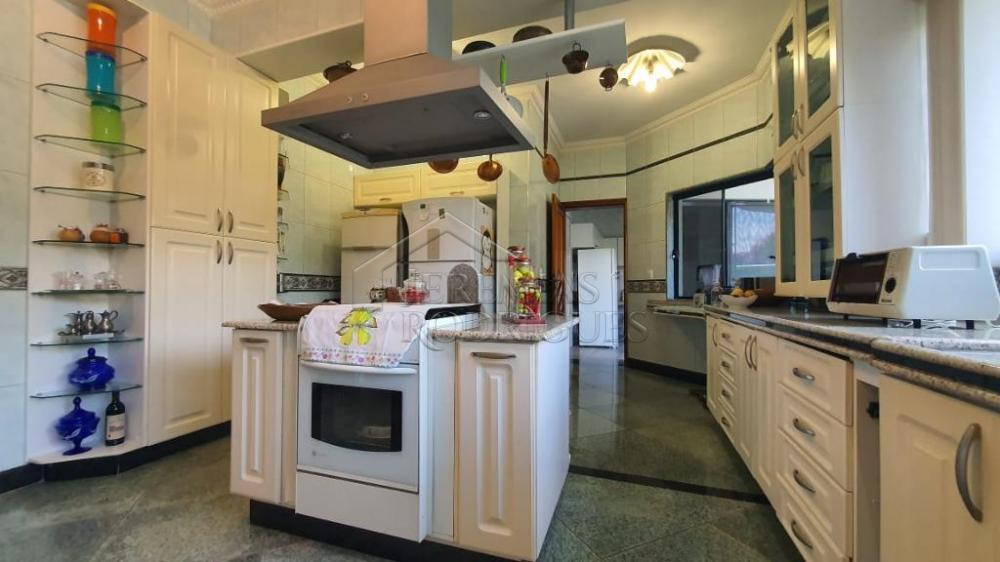 Casa à venda por R$ 3.000.000,00 - Pindamonhangaba/SP