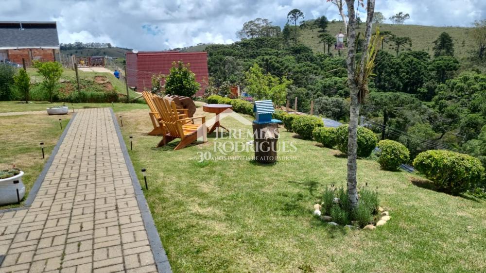Linda Pousada em Campos do Jordão com uma vista privilegiada