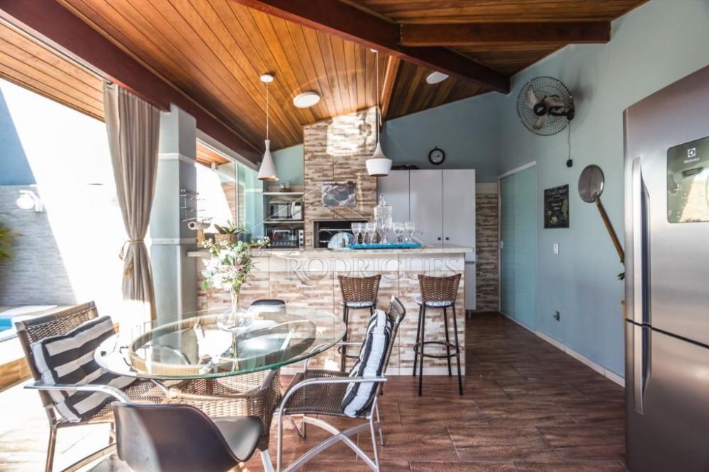 Casa à venda por R$ 750.000,00 - Pindamonhangaba/SP
