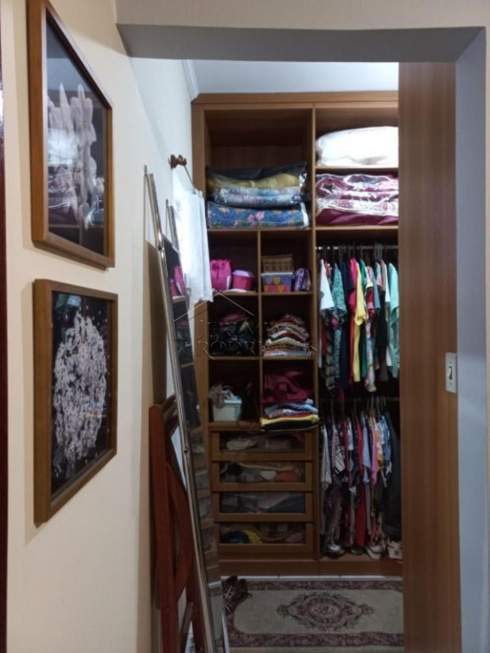 Apartamento com 3 quartos, 159 m² - Condomínio Chateau Du Loire - Campos do Jordão/SP