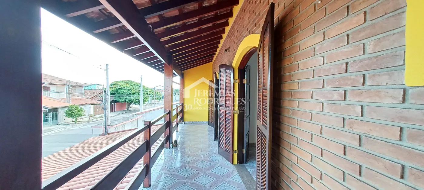 Casa com 4 dormitórios, 250 m² - Vila Rica - Pindamonhangaba/SP