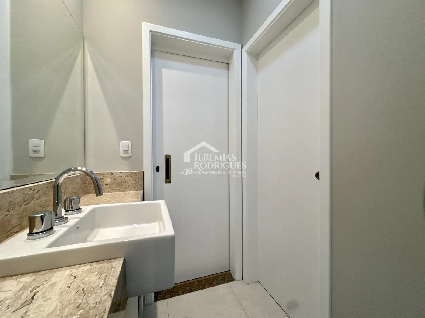 Casa com 3 dormitórios, 237 m² - Campos do Conde Chamboard - Tremembé/SP.