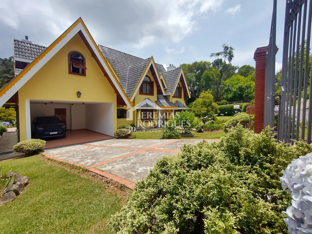 Casa com 4 dormitórios, 380 m² - Condomínio Jardim Véu da Noiva - Campos do Jordão/SP