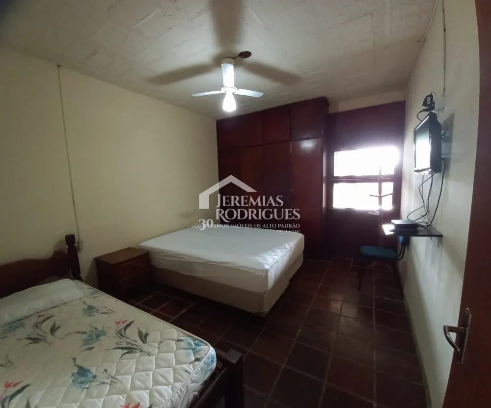 Chácara com 4 quartos, 5.580 m², à venda em Pindamonhangaba/SP