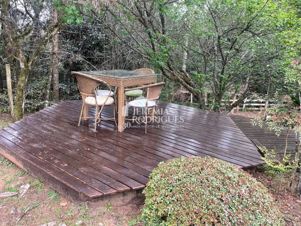 Casa com 6 dormitórios, 362 m² - Condomínio Iporanga, em Campos do Jordão/SP.