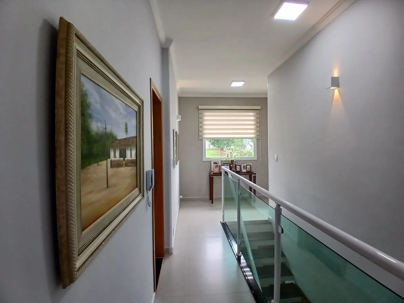 Casa à venda com 3 suítes no Residencial Vargas em Tremembé/SP. 