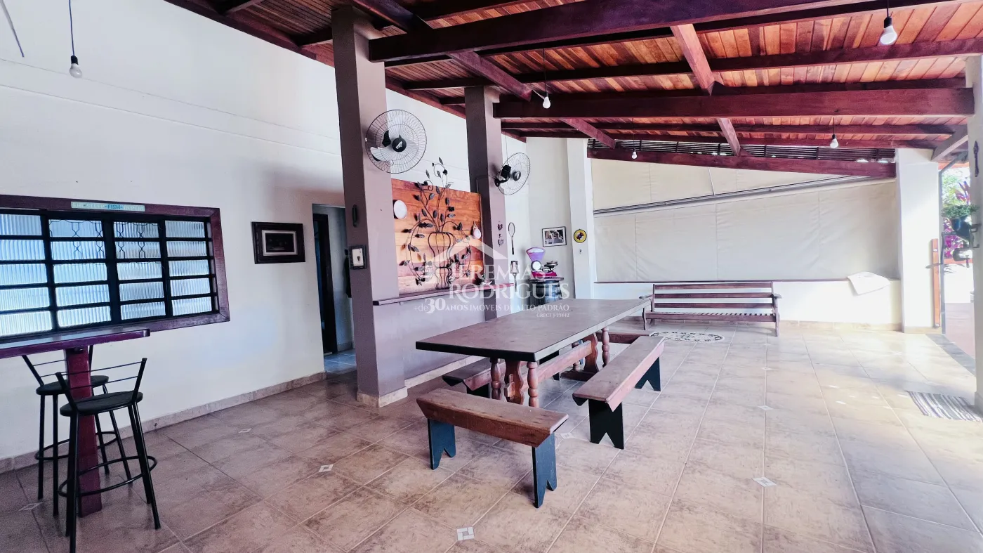 Chácara com 3 dormitórios, 500 m² - Cidade de Deus - Taubaté/SP