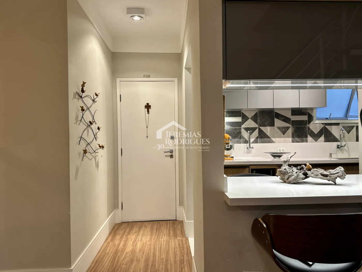 Apartamento com 2 dormitórios, 171 m² - Edifício Solar dos Juritis - Taubaté/SP.