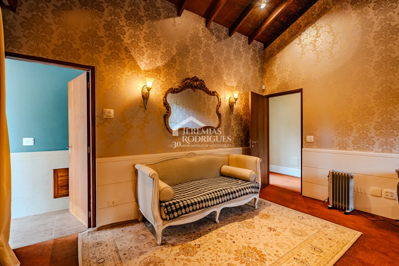 Casa para venda com 5 suítes no Condomínio Villandry em Campos do Jordão/SP