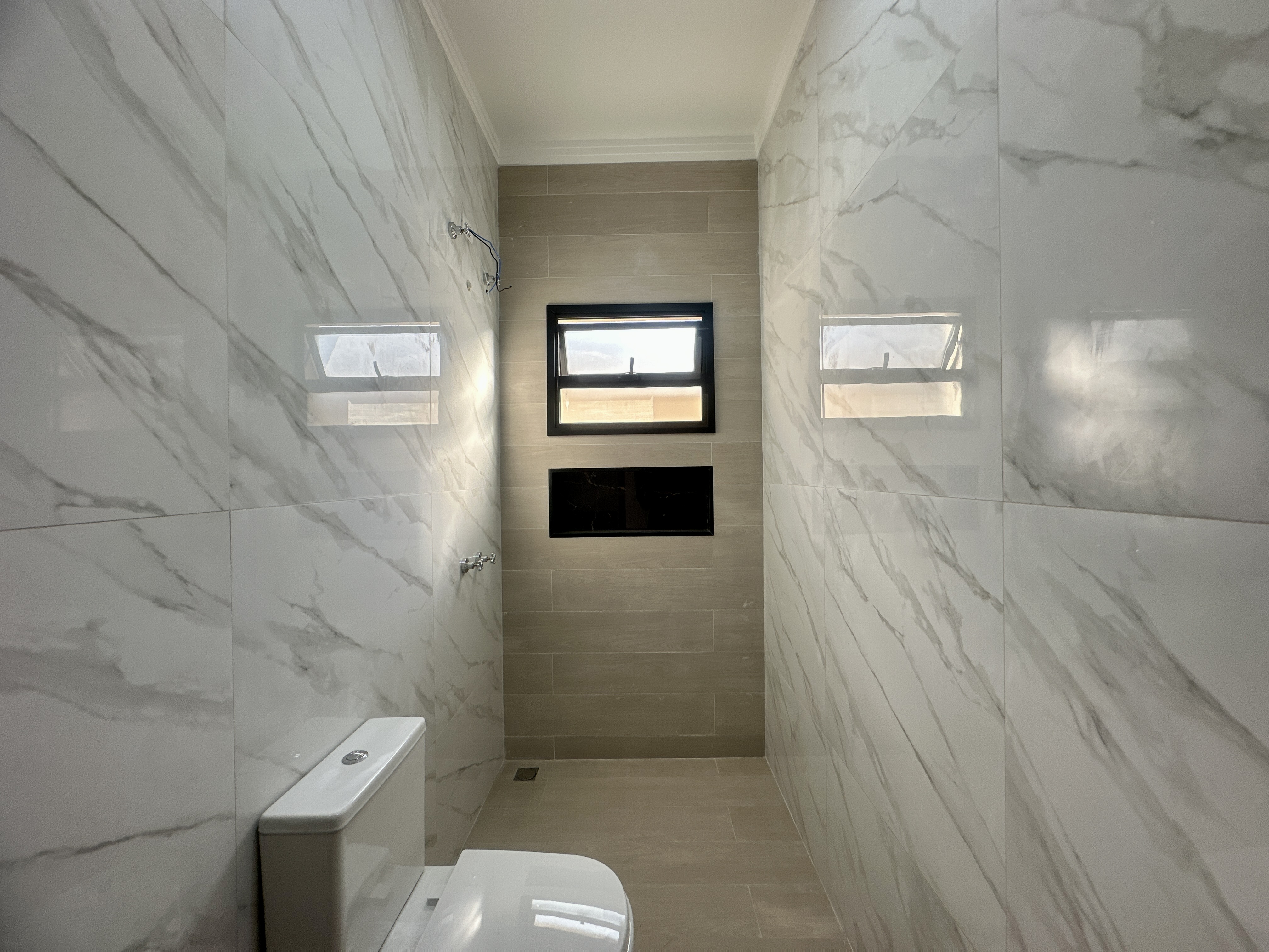 Casa à venda com 3 dormitórios no Condomínio Residencial Tecoara em Taubaté/SP