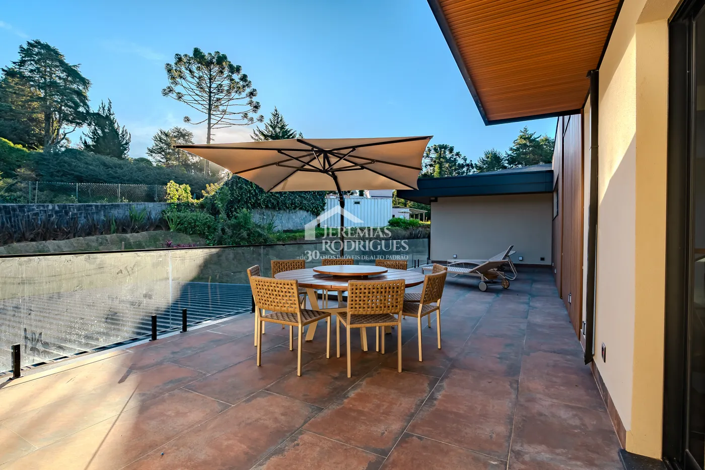 Casa de 2727 m² à venda por R$ 15.000.000,00 - Campos do Jordão/SP