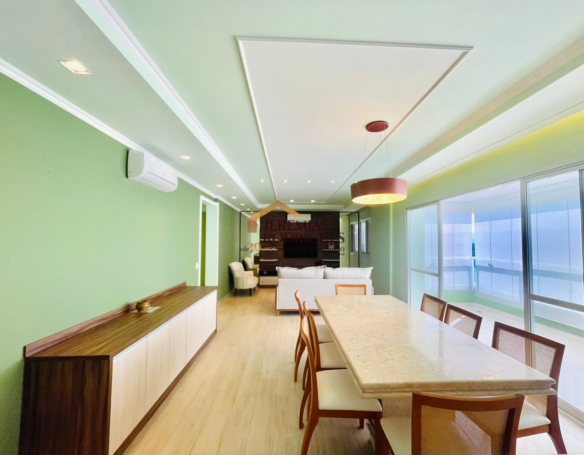 Apartamento para locação e venda Porteira fechada no Edifício Vert Residence em Taubaté/SP.