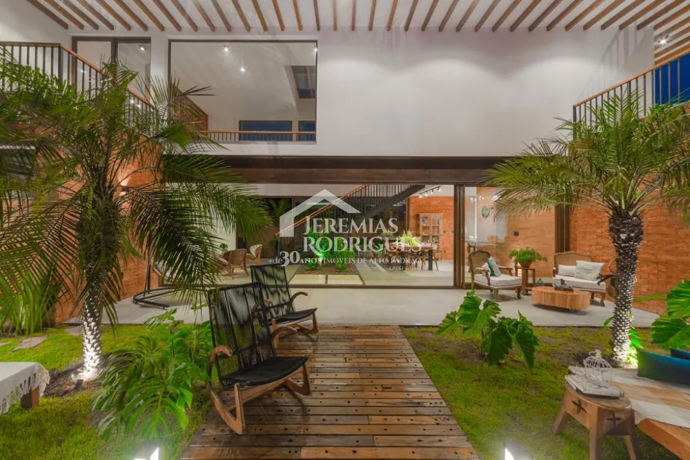 Maravilhosa casa com 5 quartos, 438 m² - Colonial Village II - Pindamonhangaba/SP