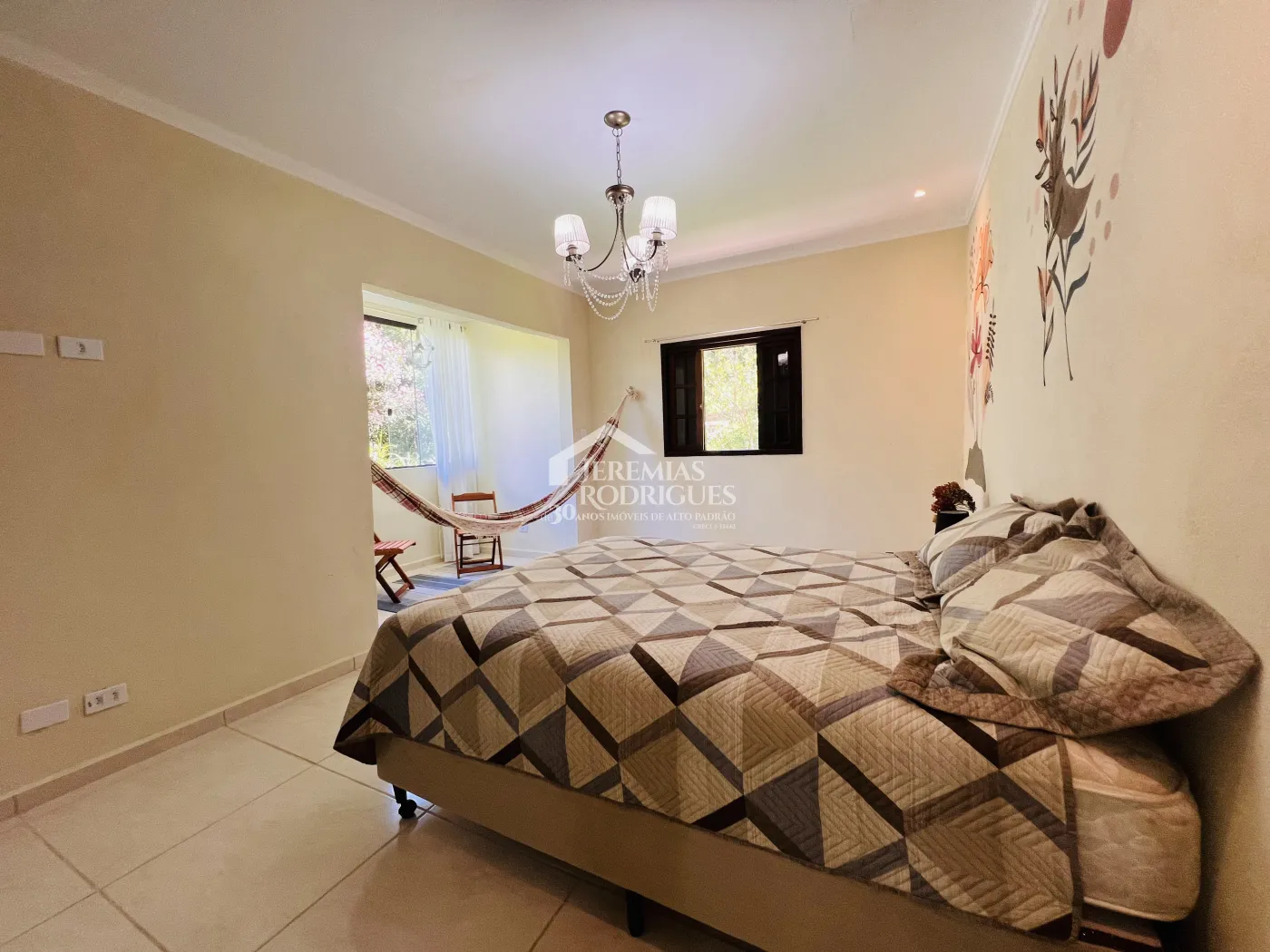 Chácara com 2 casas e 7 suítes - Loteamento Cortina D´Ampezzo - Santo Antônio do Pinhal/SP