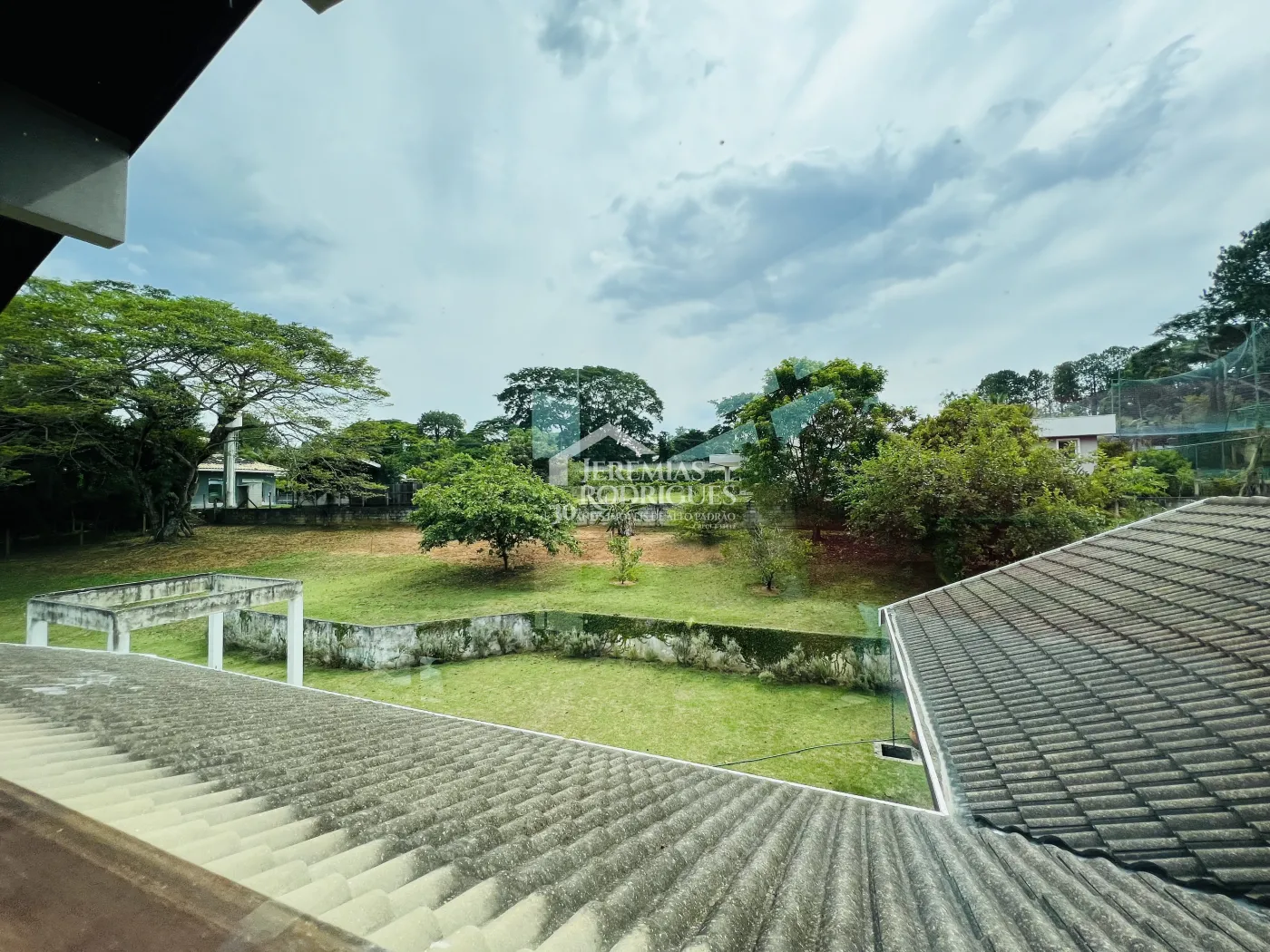 Casa com 3 dormitórios, 281 m² - Condomínio Chácaras Cataguá - Taubaté/SP