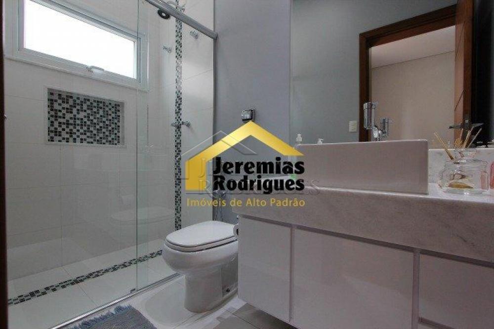 Casa à venda com 3 dormitórios no Condomínio San Marco em Taubaté/SP