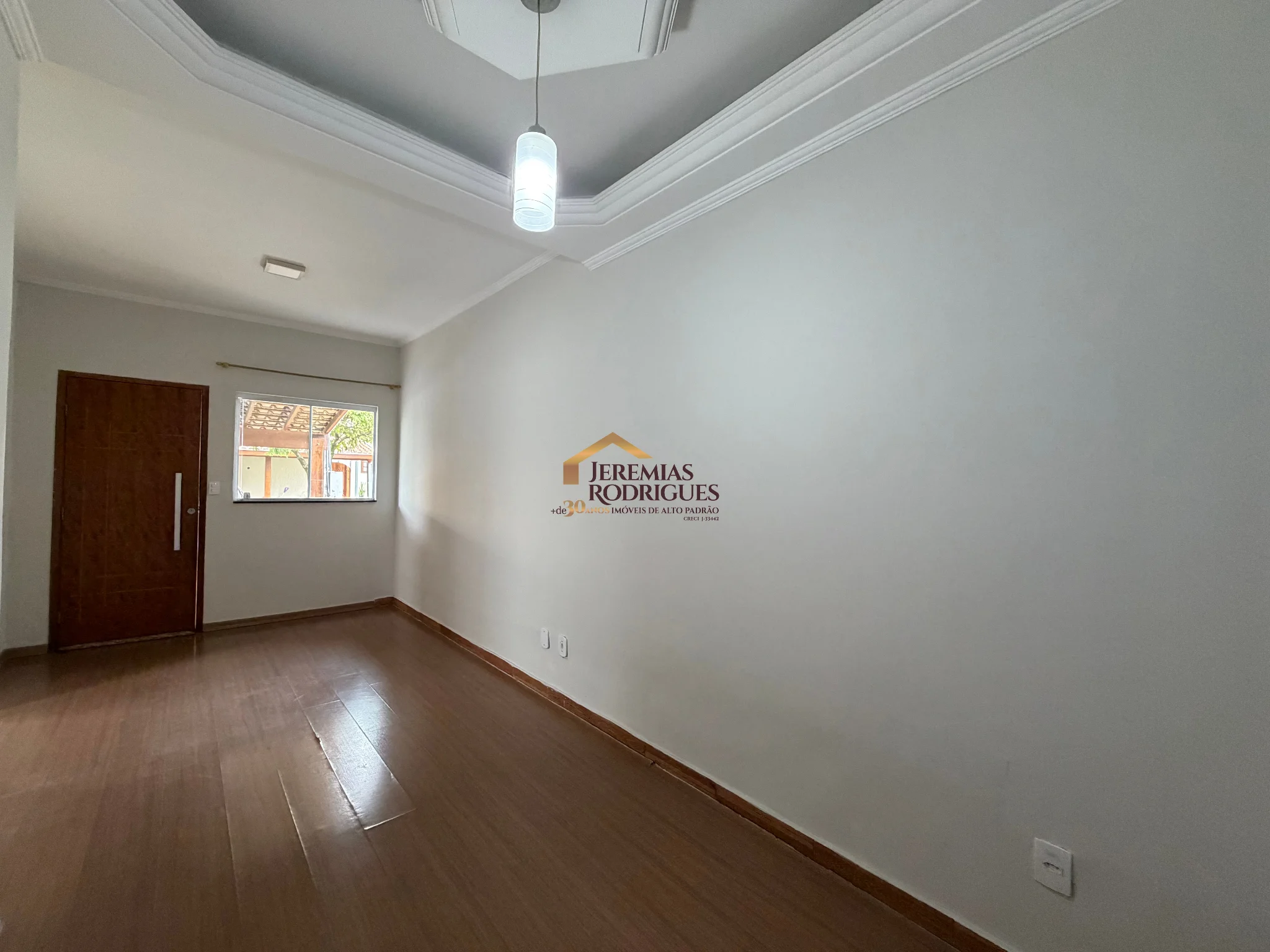Casa para locação no Condomínio Morada dos Pássaros em Pindamonhangaba/SP. - foto 2