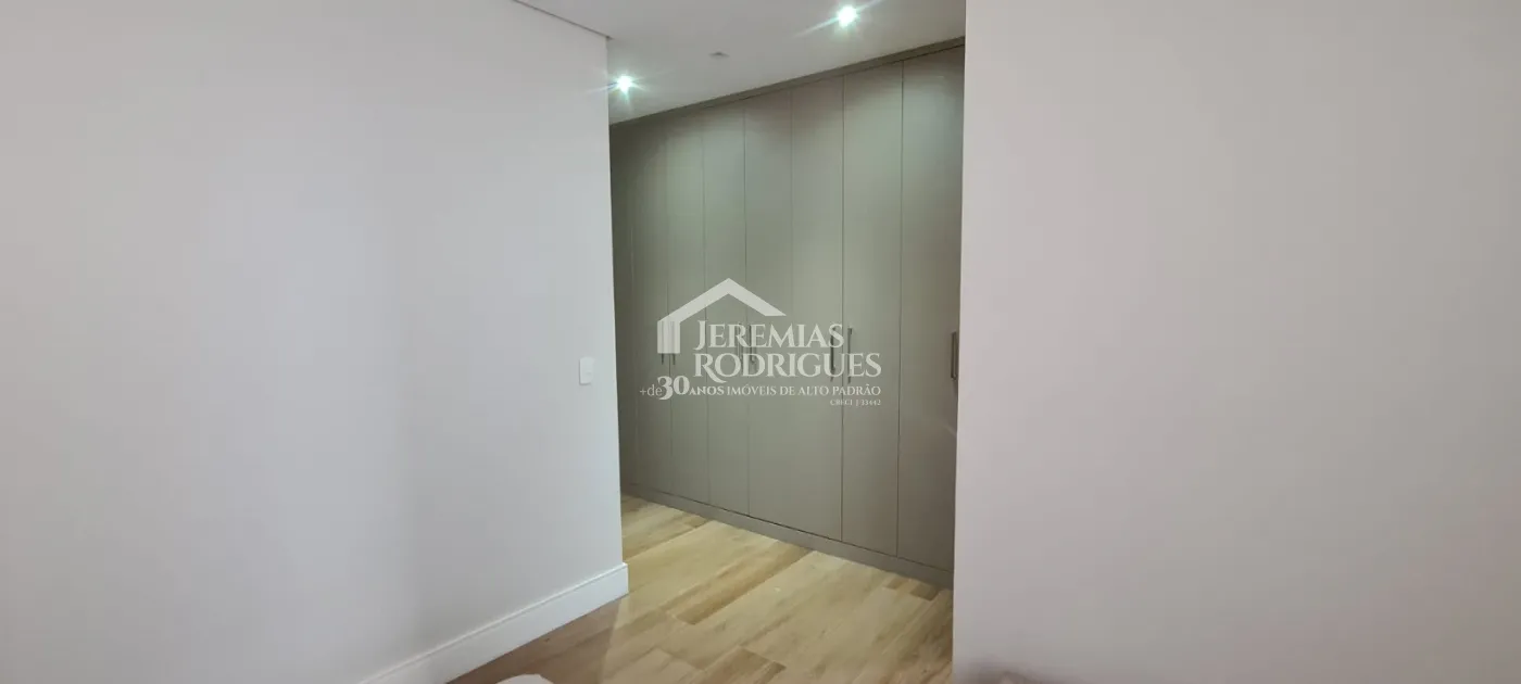 Apartamento à venda com 3 suítes, 155 m² no Condomínio Residencial Renaissance em Taubaté/SP.