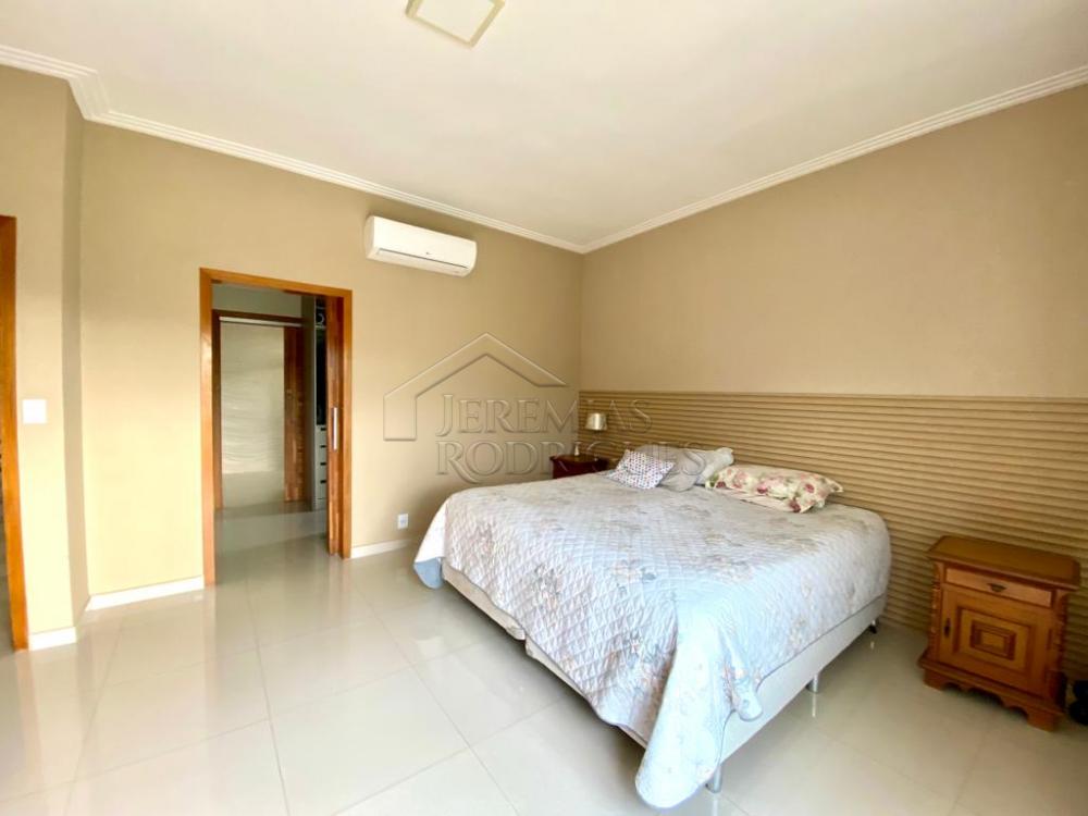 Casa à venda por R$ 2.850.000,00 - Taubaté/SP