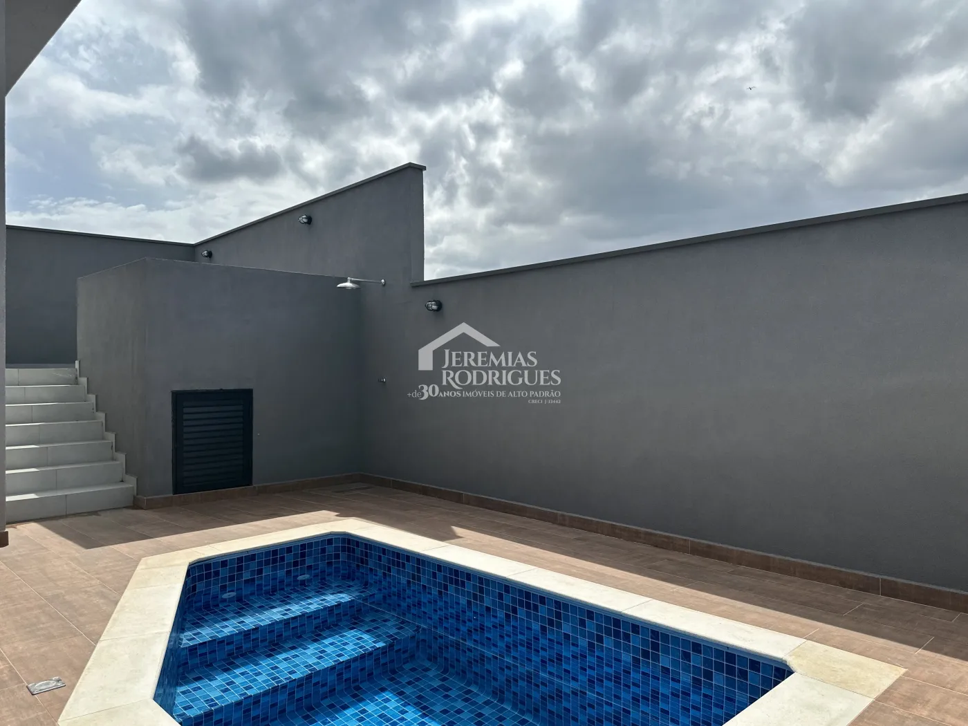 Casa para venda e locação com 3 suítes no Condomínio Cyrela Landscape em Taubaté/SP.